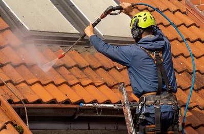 Démoussage et hydrofuge de toiture à Frucourt